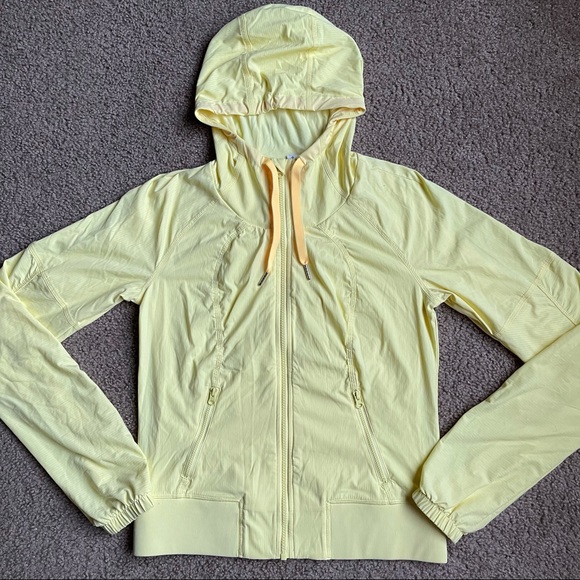 Lululemon Street To Studio Jacket Sz 6 In Mellow Lemon - Picture 5 of 8